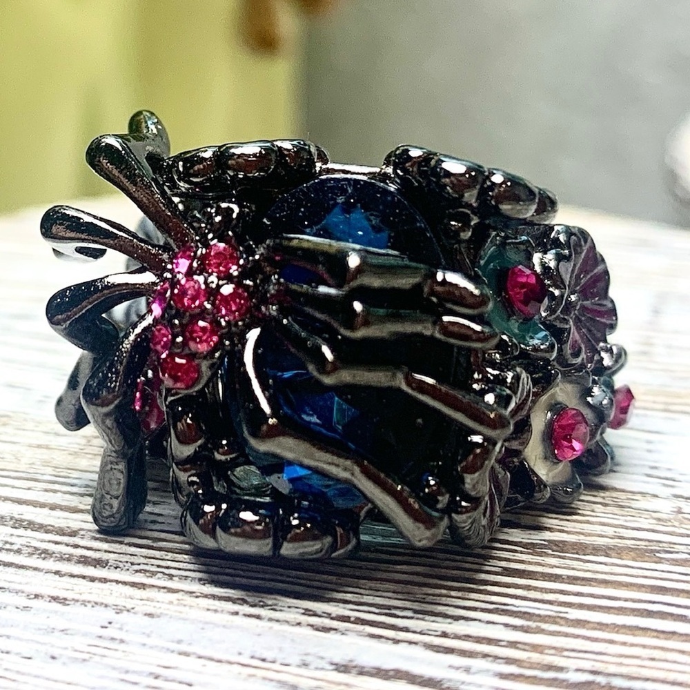 3238 Gothic Blue and Pink Spider Ring